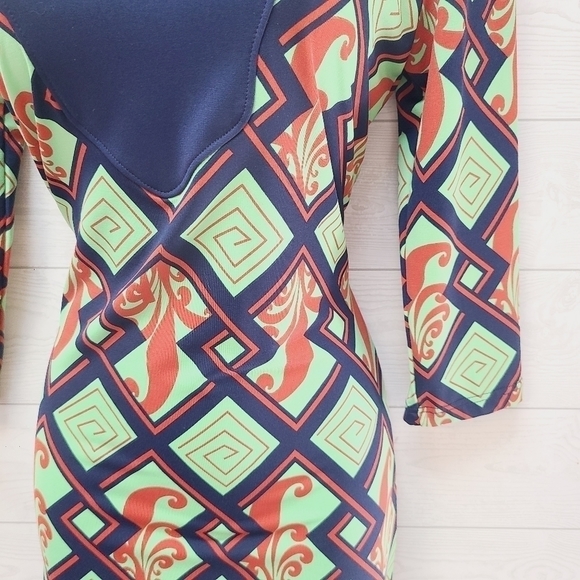 Tracy Negoshian Shift Dress - Picture 4 of 8